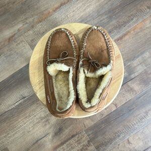 L.L. Bean slippers